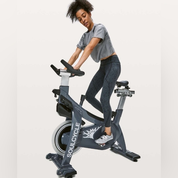 Lululemon To The Beat Tee X SoulCycle Luminosity Foil Heathered Metal Grey 4-6 - Picture 7 of 14